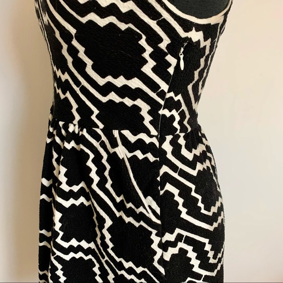 Anthropologie black and white abstract dress - Picture 4 of 7